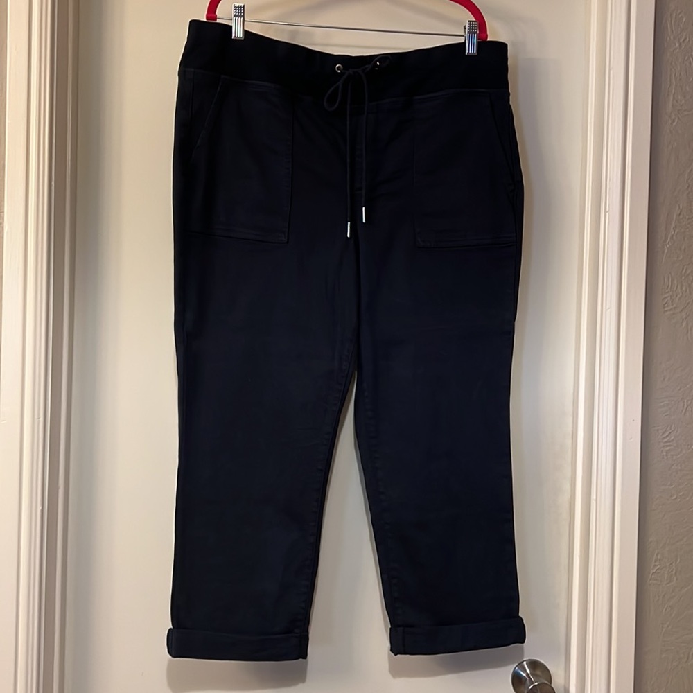 NYDJ Size 14 Women's Navy Cuffed Cropped Pants